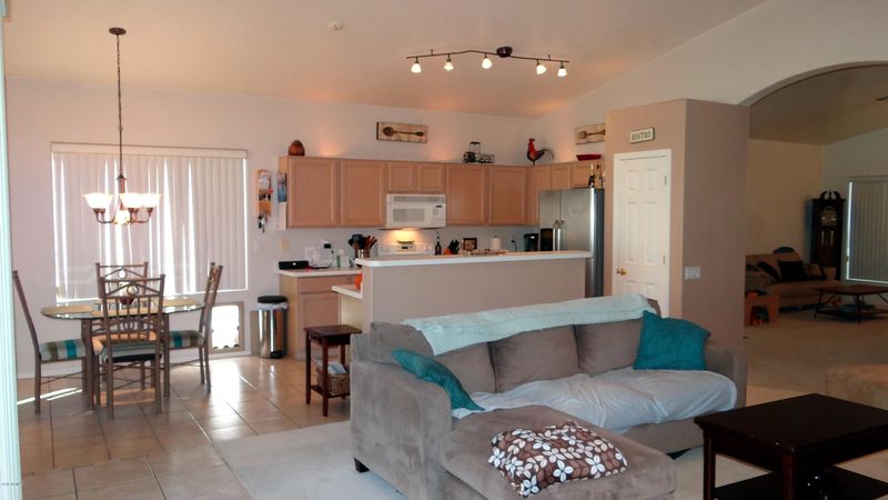126 W Kings Ave, Phoenix, AZ 85023
