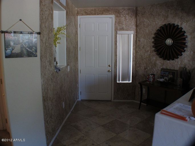 126 W Mountain Sage Dr, Phoenix, AZ 85045