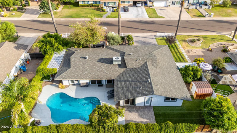 126 W Seldon Ln, Phoenix, AZ 85021