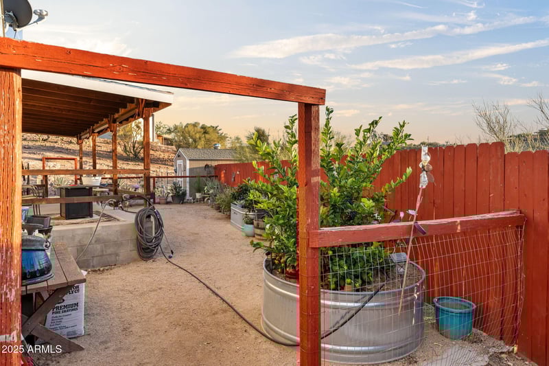 1260 325th Ave, Wickenburg, AZ 85390