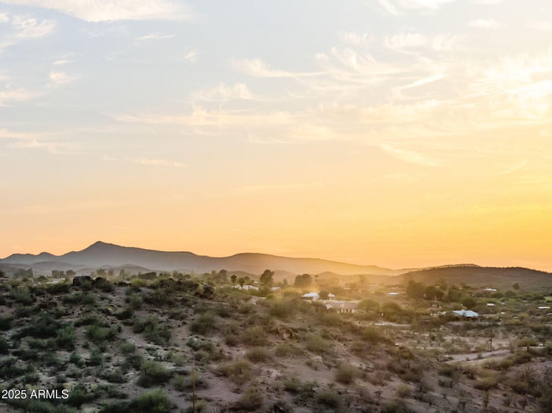 1260 325th Ave, Wickenburg, AZ 85390