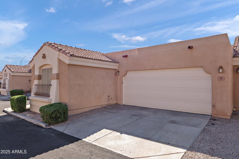 1260 Lindsay Rd #8, Mesa, AZ 85204