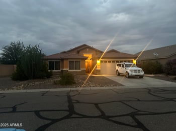 1260 Love Rd, San Tan Valley, AZ 85143