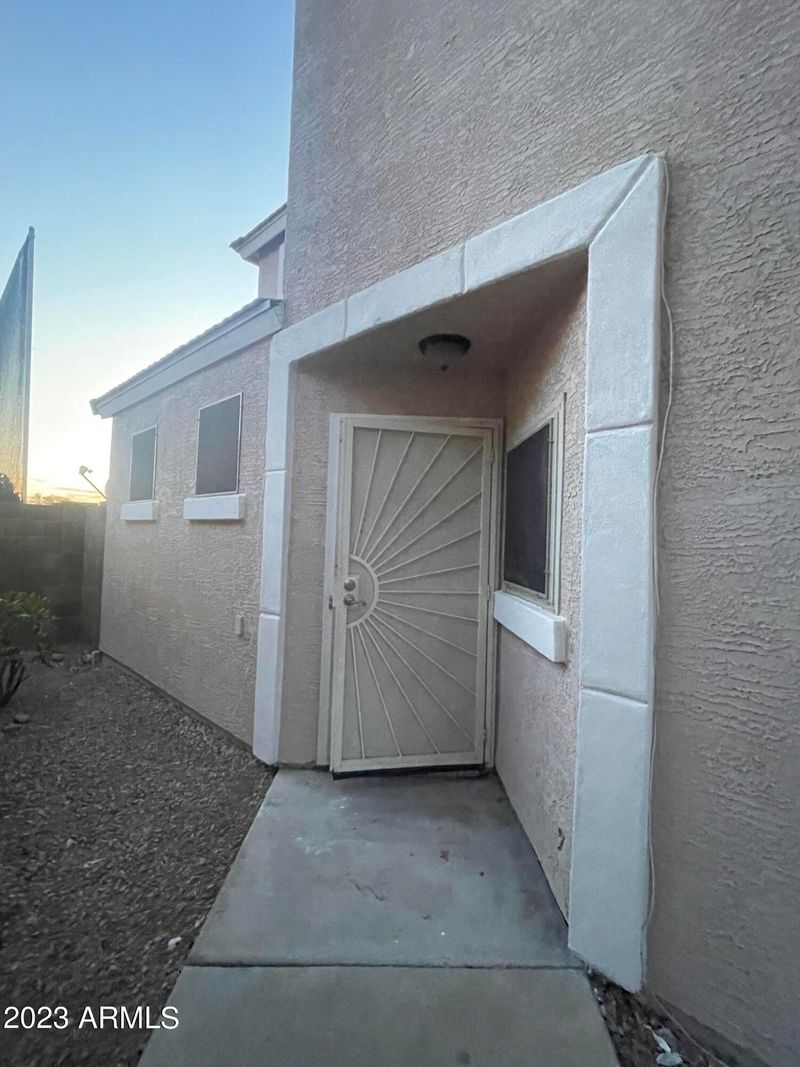 1260 S Boulder St #B, Gilbert, AZ 85296