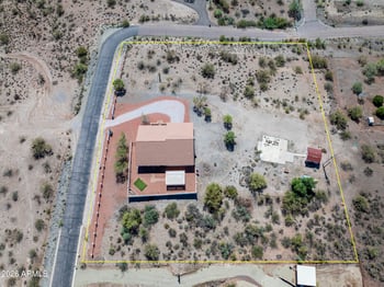 1260 S Ocotillo Dr, Wickenburg, AZ 85390