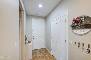 1260 Loemann Dr, San Tan Valley, AZ 85143
