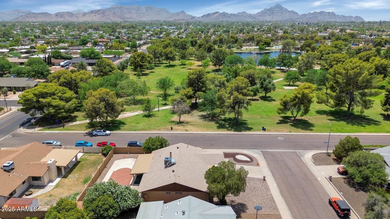12601 35th Pl, Phoenix, AZ 85032
