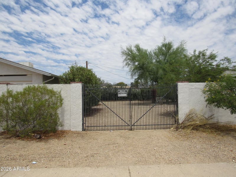 12602 N 22nd St, Phoenix, AZ 85022