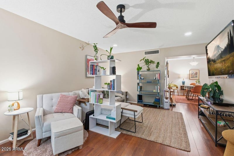 1261 E Maryland Ave #B, Phoenix, AZ 85014