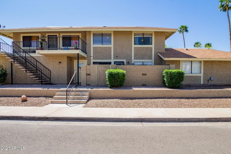1261 N 84th Pl, Scottsdale, AZ 85257