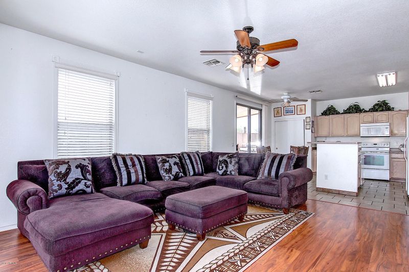 1261 S Providence Cir, Mesa, AZ 85209