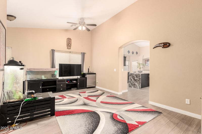 12614 Catalina Dr, Avondale, AZ 85392