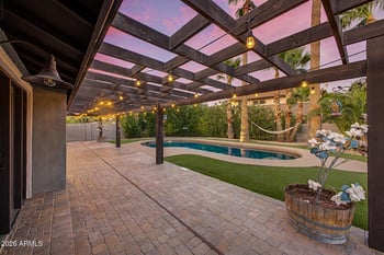 12615 N 38th Pl, Phoenix, AZ 85032