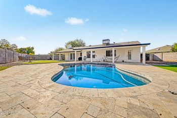 12615 N 49th Ave, Glendale, AZ 85304