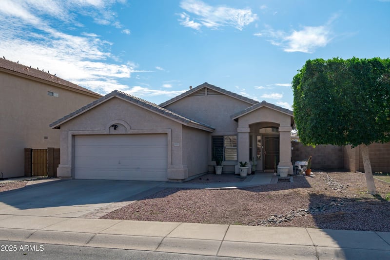 12617 Clarendon Ave, Avondale, AZ 85392