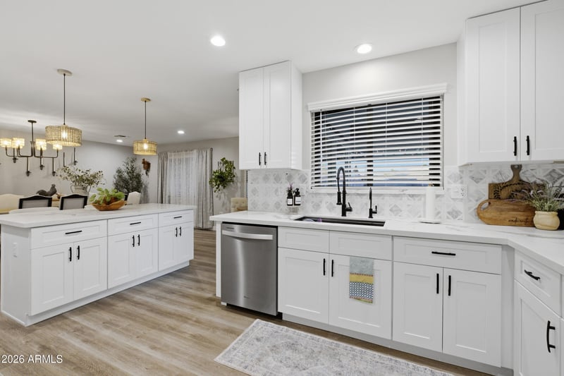 12618 W Paintbrush Dr, Sun City West, AZ 85375