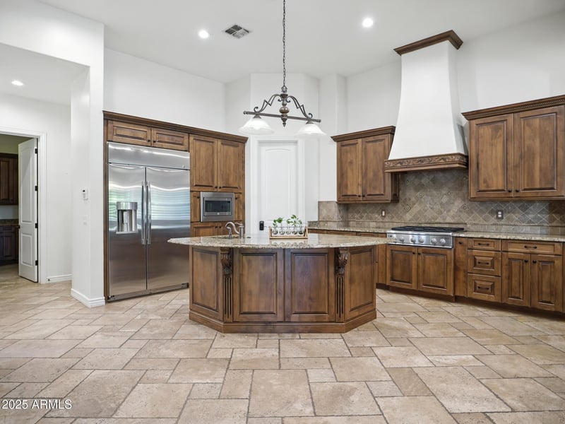 12622 Victoria St, Chandler, AZ 85249
