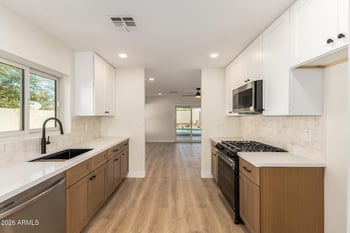 12626 Rosewood Dr, El Mirage, AZ 85335