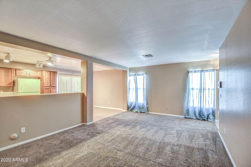 12626 W Dreyfus Dr, El Mirage, AZ 85335