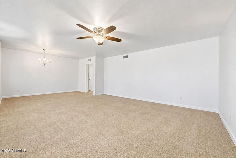 12630 W Paintbrush Dr, Sun City West, AZ 85375
