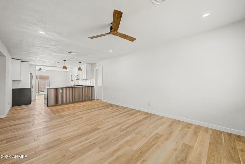 12637 N 31st St, Phoenix, AZ 85032