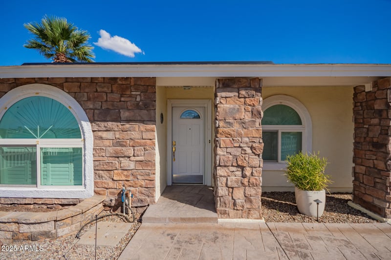 12639 15th Ave, Phoenix, AZ 85029