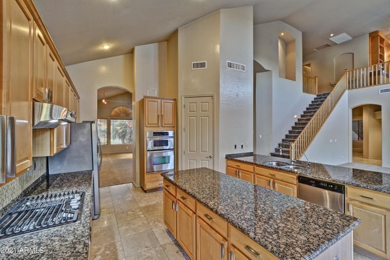 1264 E Ivanhoe Ct, Gilbert, AZ 85295