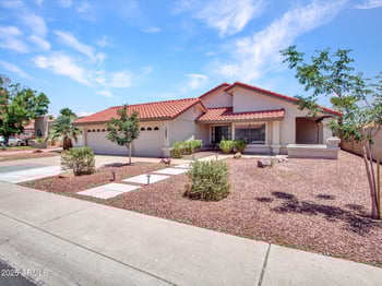 12641 39th Pl, Phoenix, AZ 85044