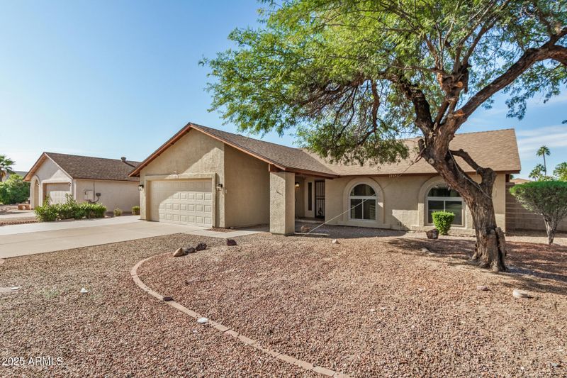 12642 N 79th Ave, Peoria, AZ 85381