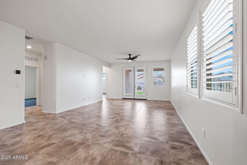 12644 Glenn Dr, Glendale, AZ 85307