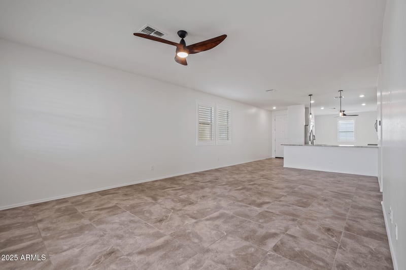 12644 Glenn Dr, Glendale, AZ 85307