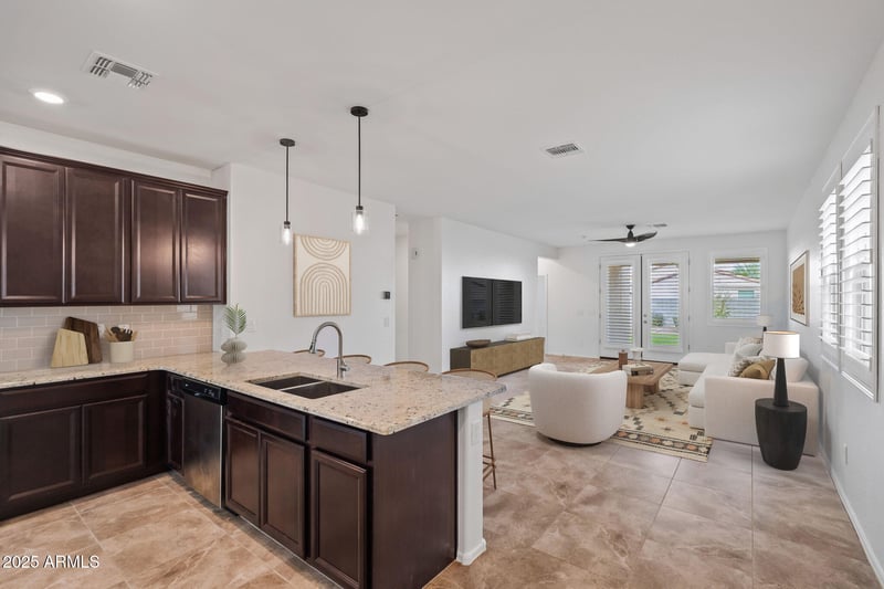 12644 Glenn Dr, Glendale, AZ 85307