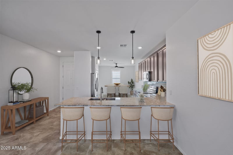 12644 Glenn Dr, Glendale, AZ 85307