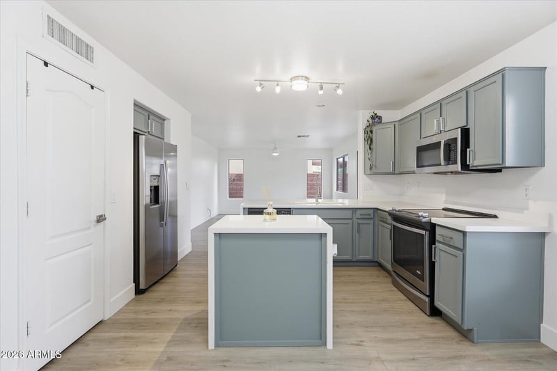 12645 Colter St, Litchfield Park, AZ 85340