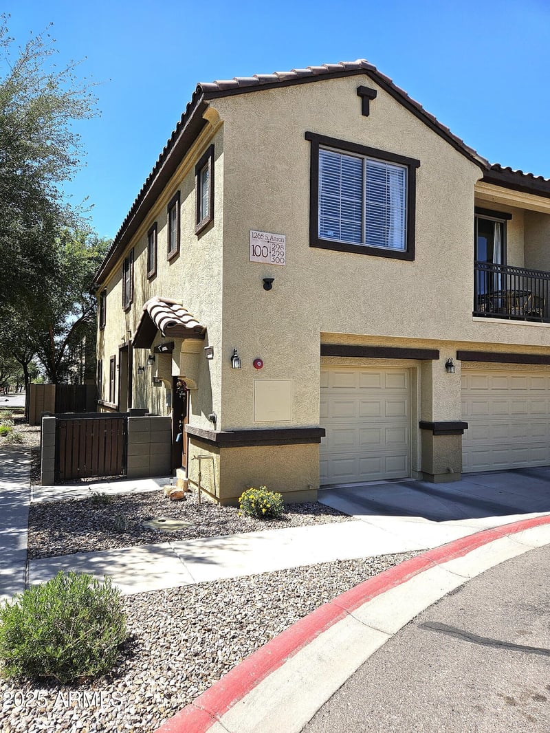 1265 Aaron -- #299, Mesa, AZ 85209