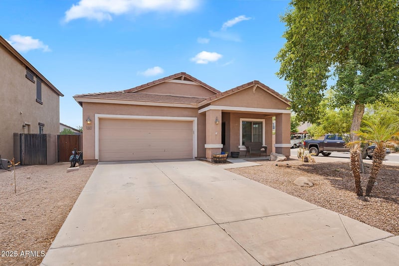 1265 Desert Basin Dr, San Tan Valley, AZ 85143