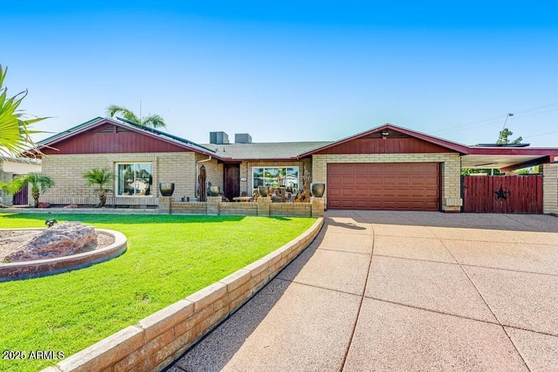 1265 Ellis St, Mesa, AZ 85201