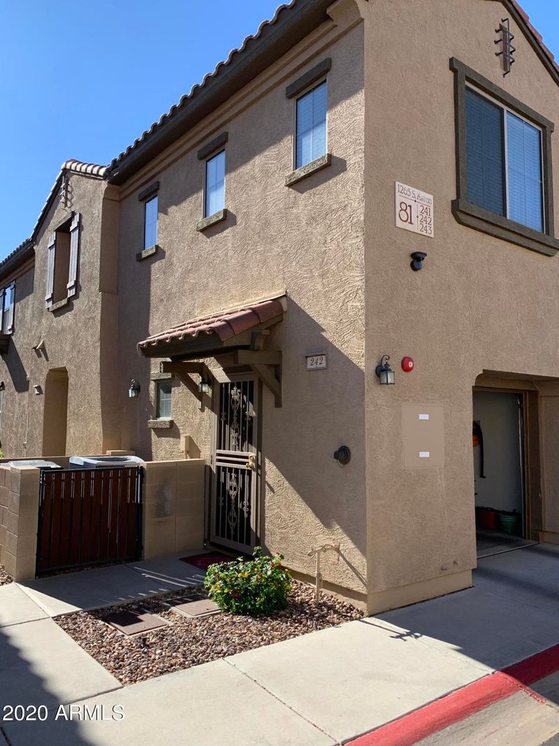 1265 S Aaron -- #242, Mesa, AZ 85209