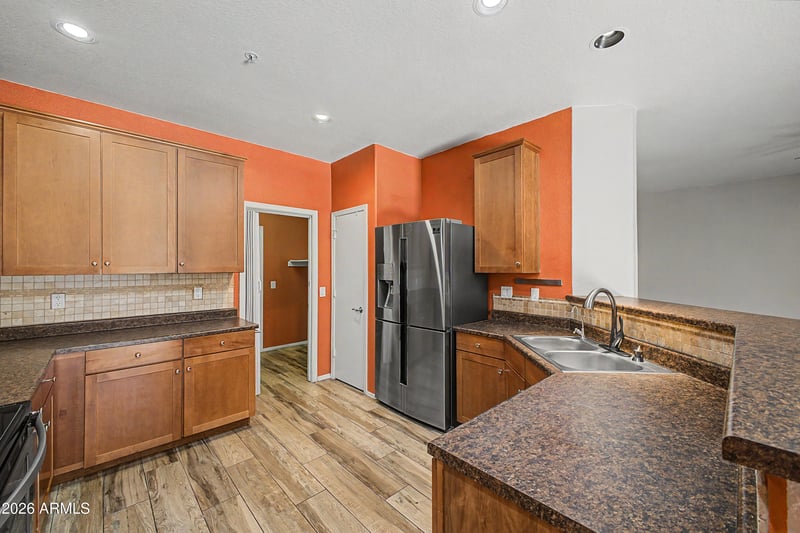 1265 S Aaron Dr #304, Mesa, AZ 85209