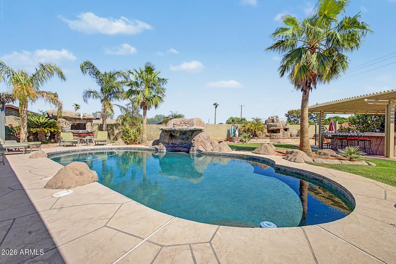1265 W Ellis St, Mesa, AZ 85201