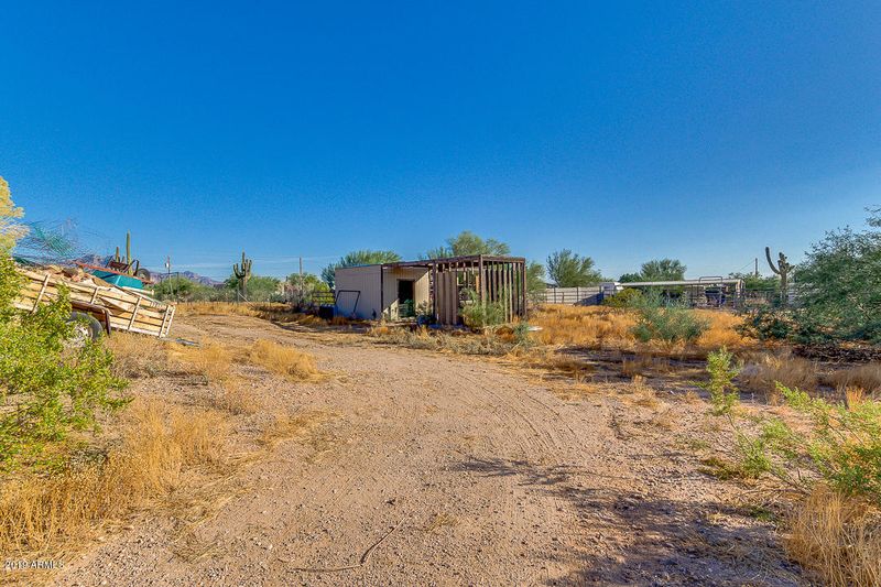 1265 W Frontier St, Apache Junction, AZ 85120