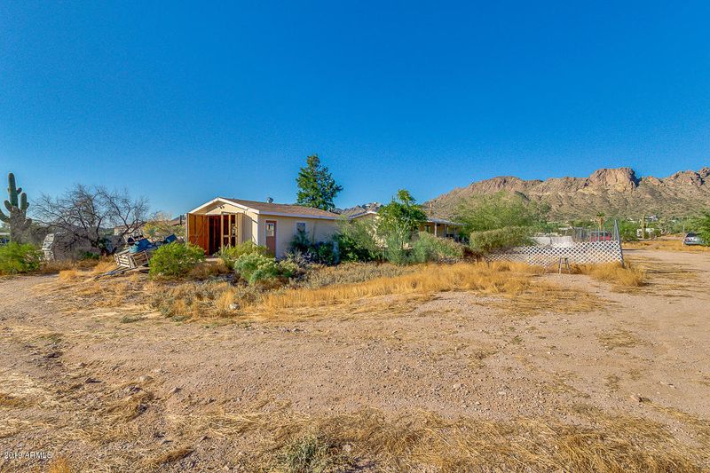 1265 W Frontier St, Apache Junction, AZ 85120