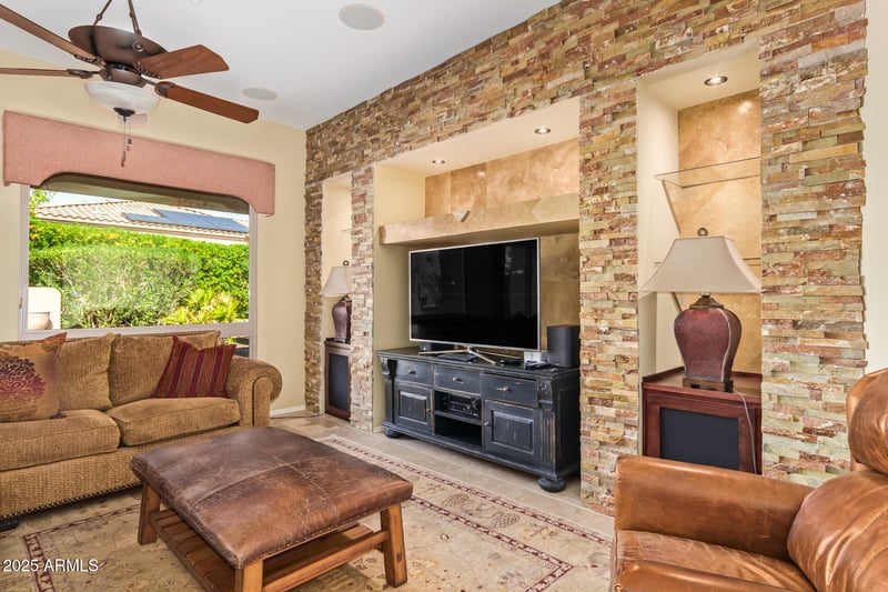 12652 Maya Way, Peoria, AZ 85383