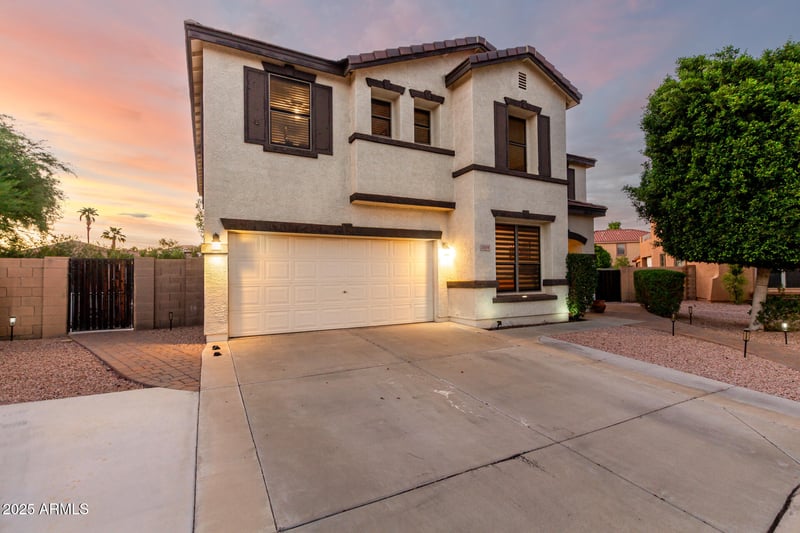 12656 150th Ct, Surprise, AZ 85379