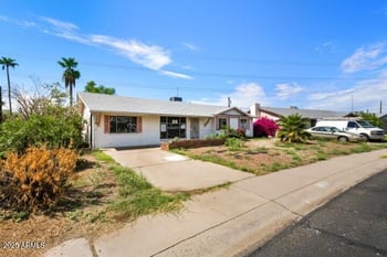 12656 26th Dr, Phoenix, AZ 85029
