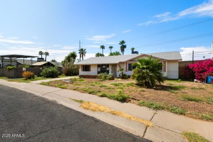 12656 26th Dr, Phoenix, AZ 85029