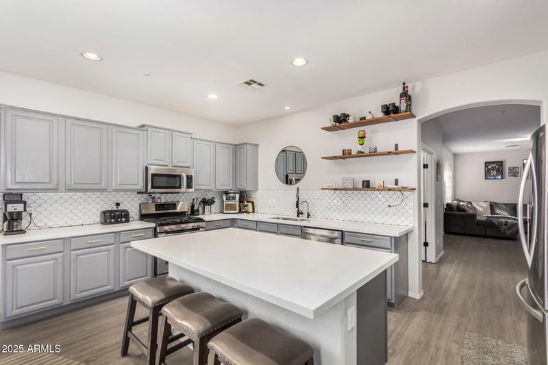 12659 Blackstone Ln, Peoria, AZ 85383