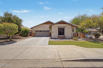 12659 Blackstone Ln, Peoria, AZ 85383