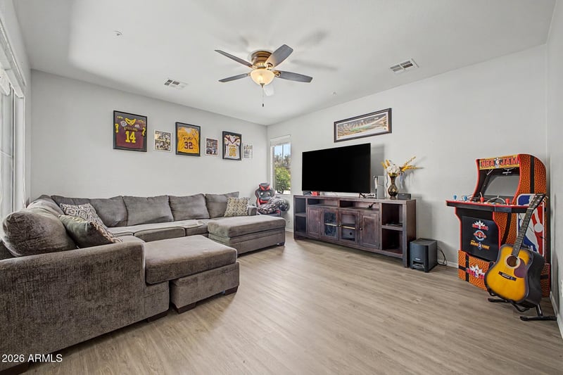 12659 Blackstone Ln, Peoria, AZ 85383