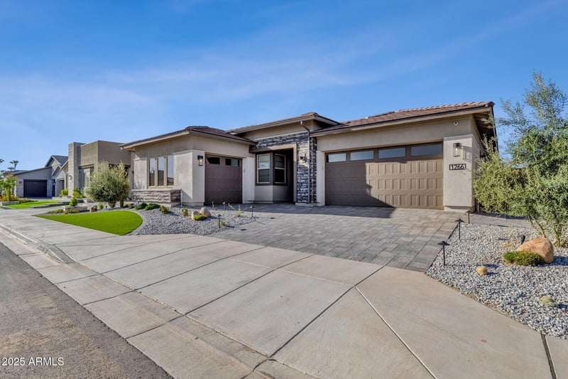 1266 Donato Dr, Gilbert, AZ 85298